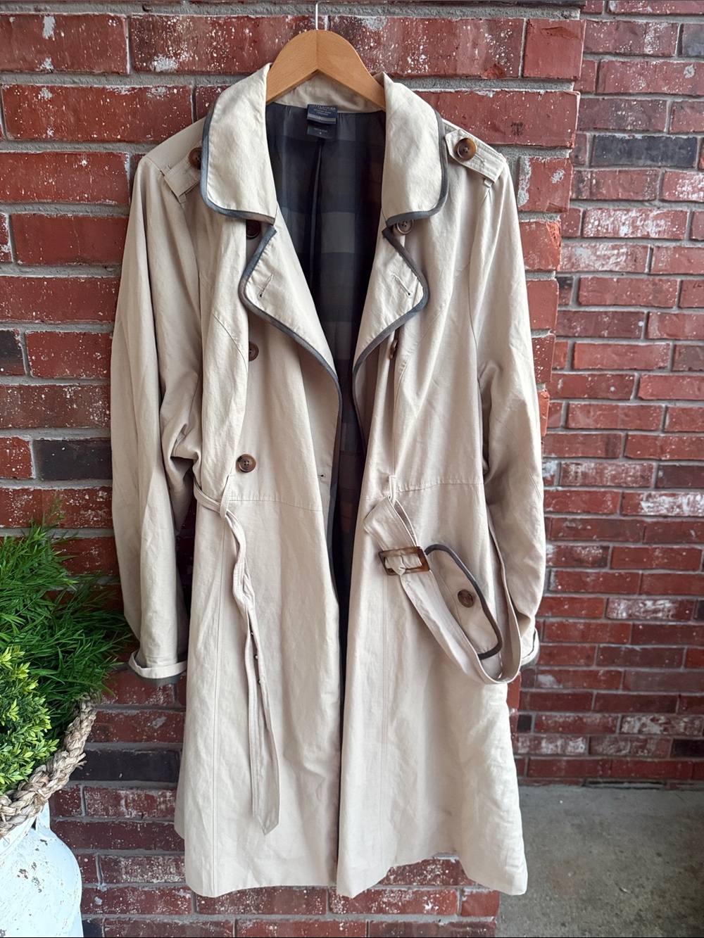 Outlander Women's Beige Trench Coat with Plaid